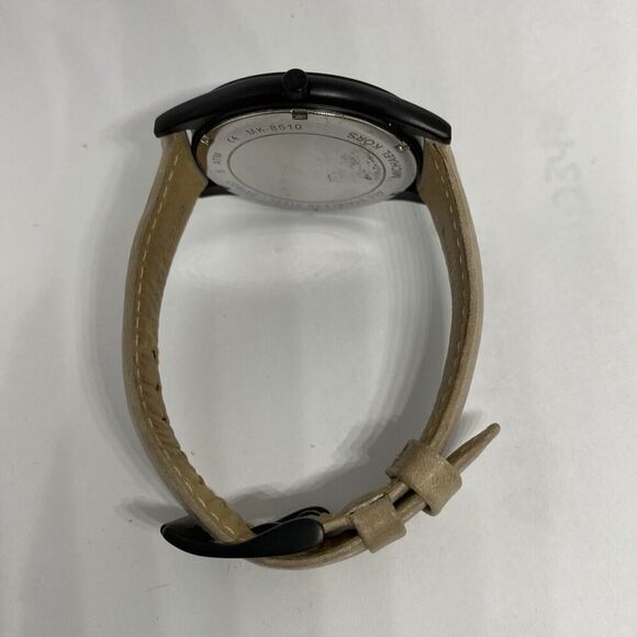 Michael Kors Slim Runway MK8510 Men's Beige Leather Analog Dial Watch JK309 - Picture 11 of 12